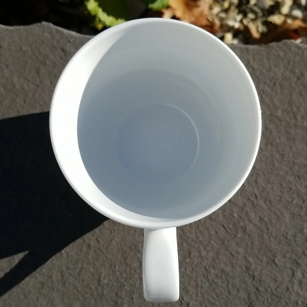 Crate & Barrel Home is where my Mom is Coffee/tea Mug excellent condition
